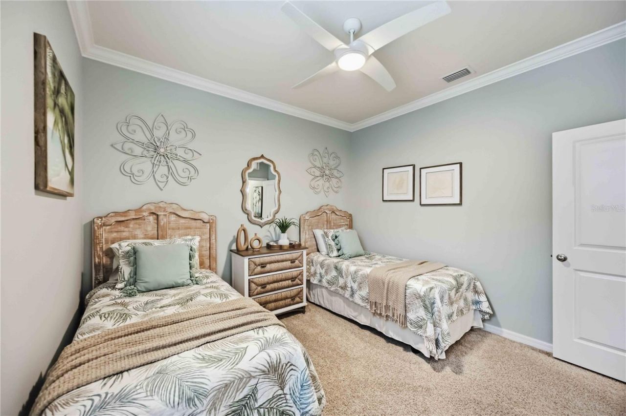 12596 Night View Drive W, Sarasota, FL 34238 Photo