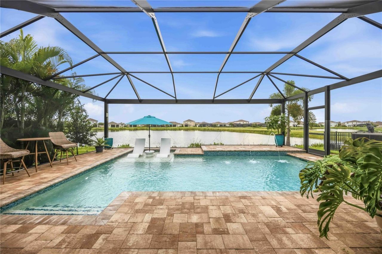 12596 Night View Drive W, Sarasota, FL 34238 Photo