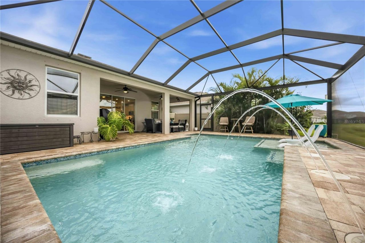 12596 Night View Drive W, Sarasota, FL 34238 Photo