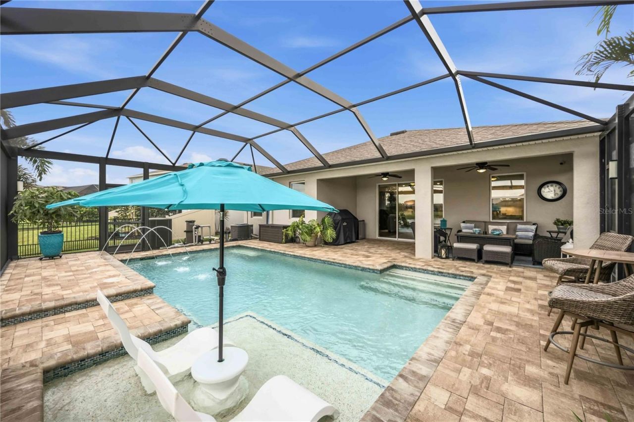 12596 Night View Drive W, Sarasota, FL 34238 Photo