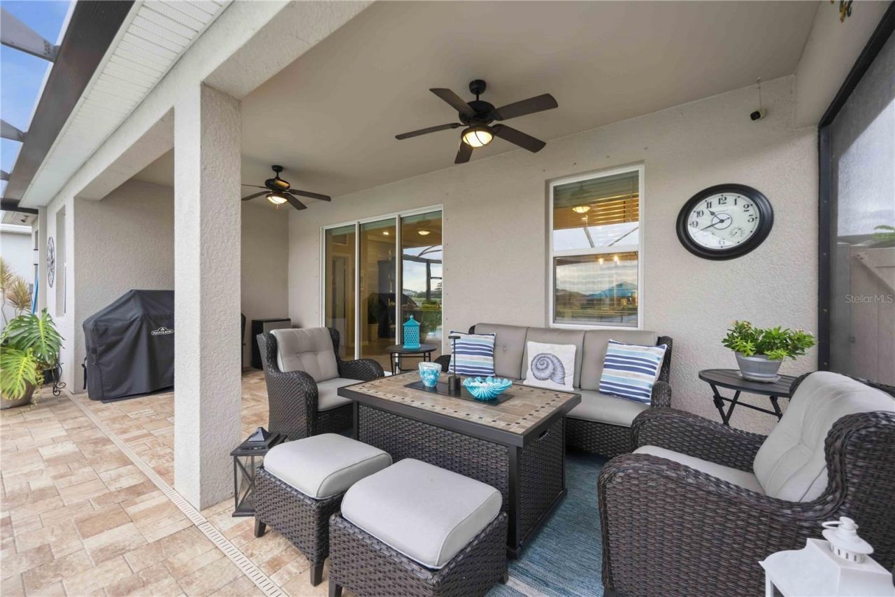 12596 Night View Drive W, Sarasota, FL 34238 Photo