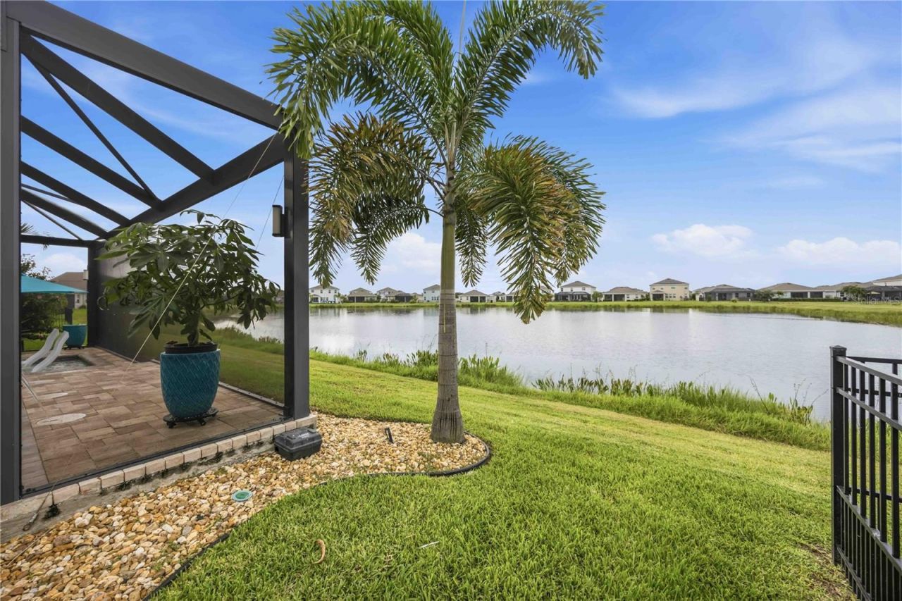 12596 Night View Drive W, Sarasota, FL 34238 Photo