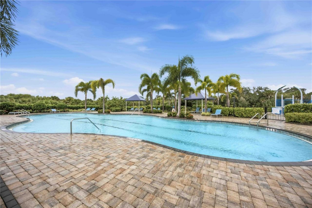 12596 Night View Drive W, Sarasota, FL 34238 Photo
