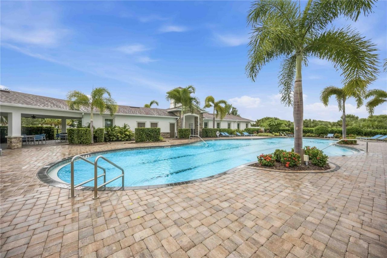 12596 Night View Drive W, Sarasota, FL 34238 Photo