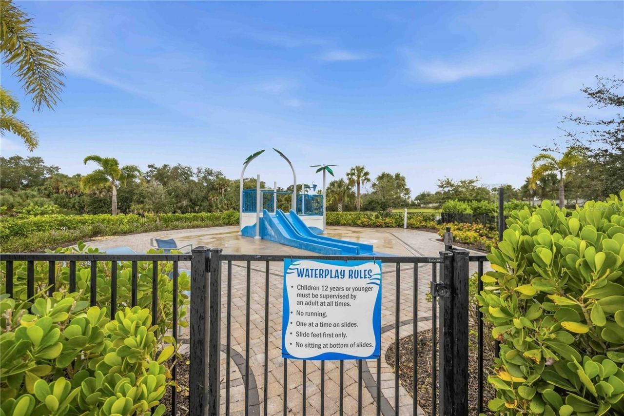 12596 Night View Drive W, Sarasota, FL 34238 Photo