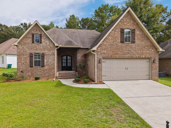 30 Broad Leaf Cove, Petal, MS 39465