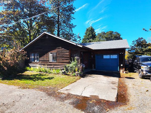 47639 CLINE ST, Oakridge, OR 97463