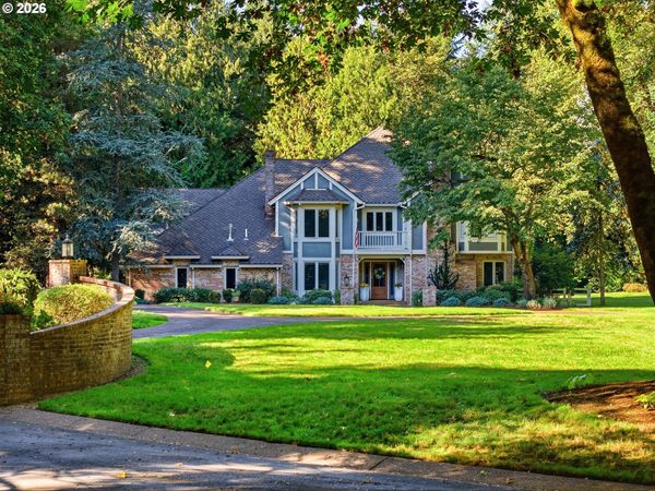 625 VICTORIA PL, West Linn, OR 97068