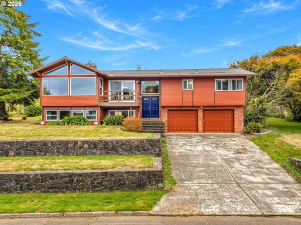 365 ALPINE ST, Seaside, OR 97138