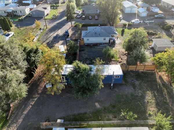 911 KINGSLEY ST, The Dalles, OR 97058