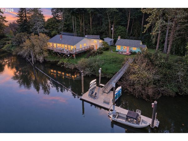 9959 SWEET CREEK RD, Mapleton, OR 97453