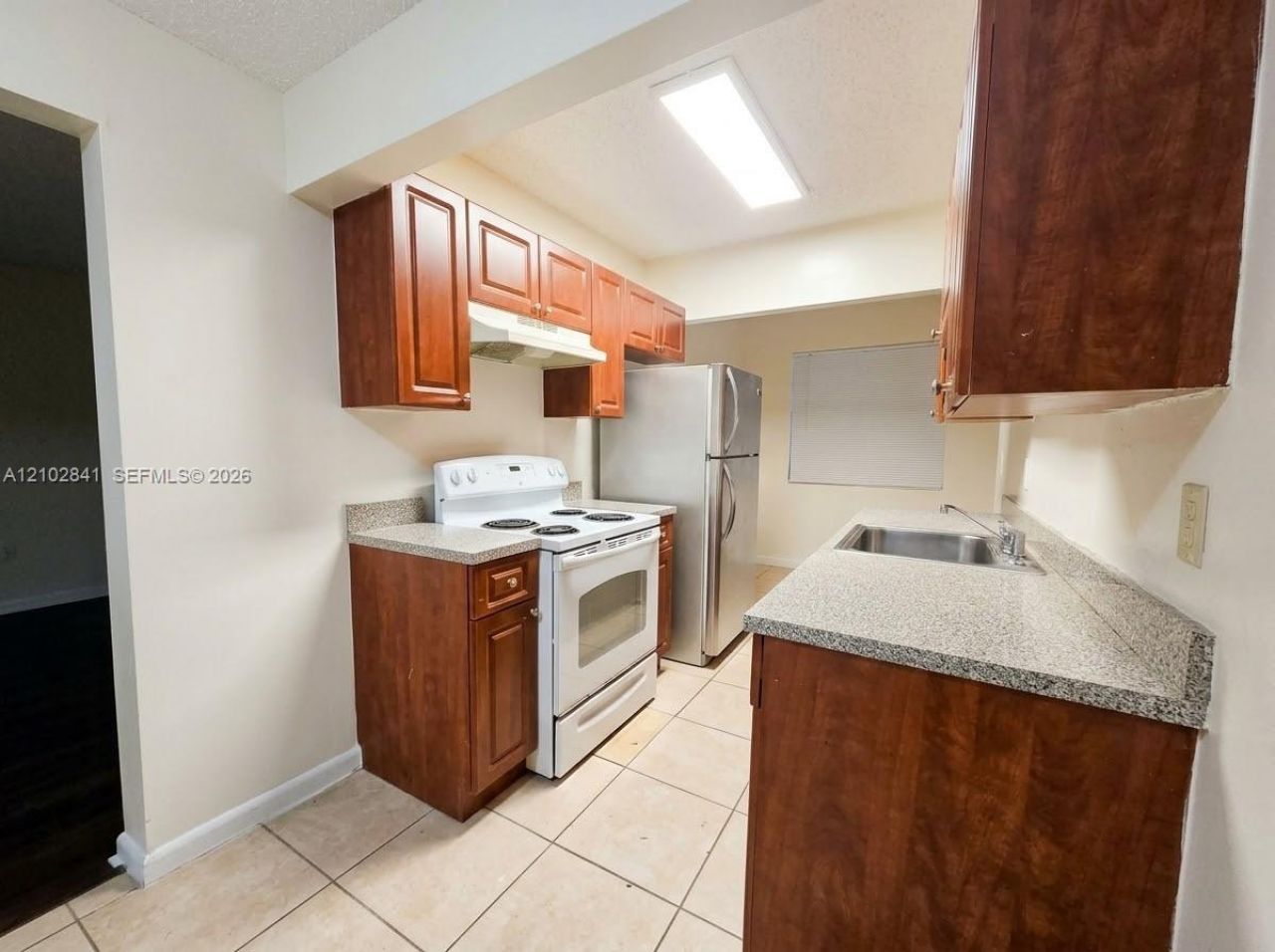 1100 NE 1st Ct , Unit 219, Hallandale Beach, FL 33009 Photo