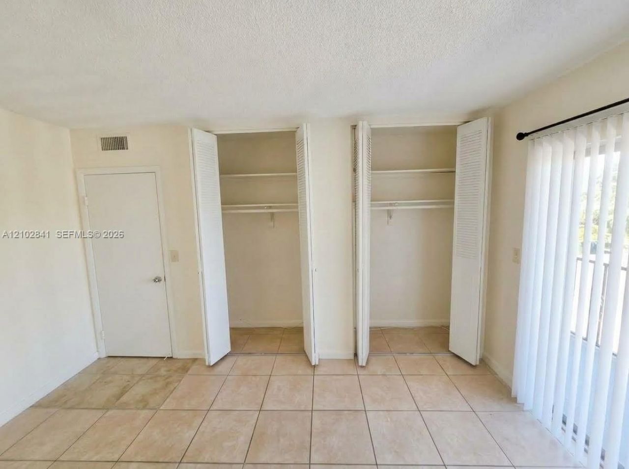 1100 NE 1st Ct , Unit 219, Hallandale Beach, FL 33009 Photo