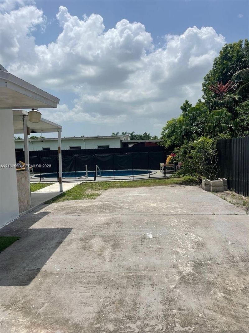 4470 NW 201st, Miami Gardens, FL 33055 Photo