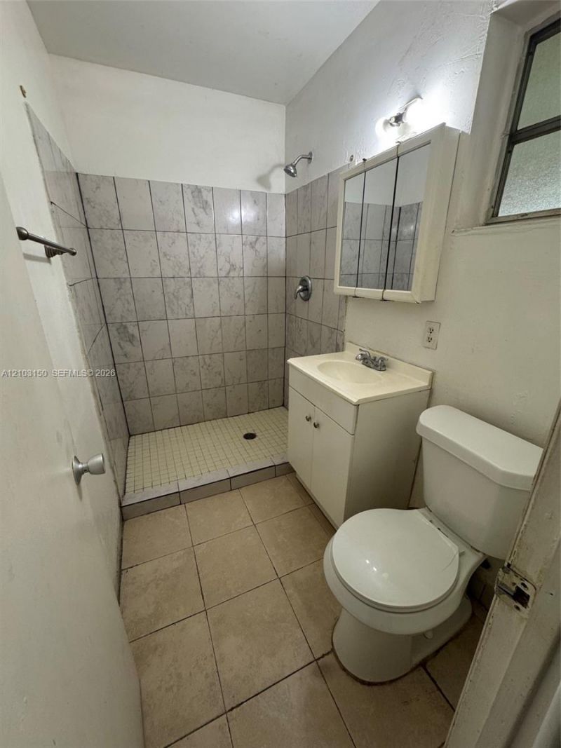 3033 NW 43rd Ave, Unit 102, Lauderdale Lakes, FL 33313 Photo