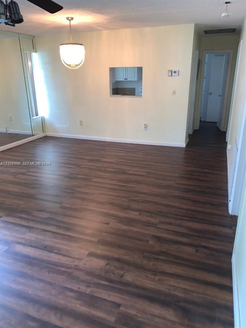 3033 NW 43rd Ave, Unit 102, Lauderdale Lakes, FL 33313 Photo