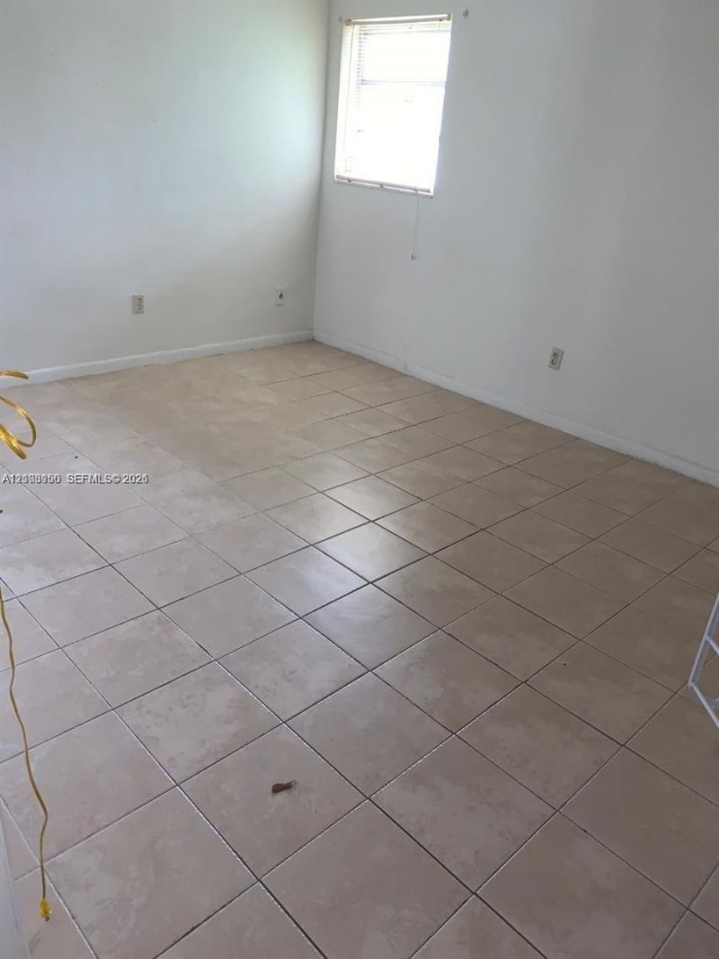 3033 NW 43rd Ave, Unit 102, Lauderdale Lakes, FL 33313 Photo