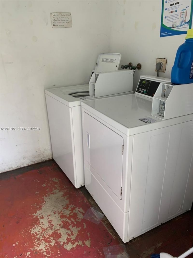 3033 NW 43rd Ave, Unit 102, Lauderdale Lakes, FL 33313 Photo