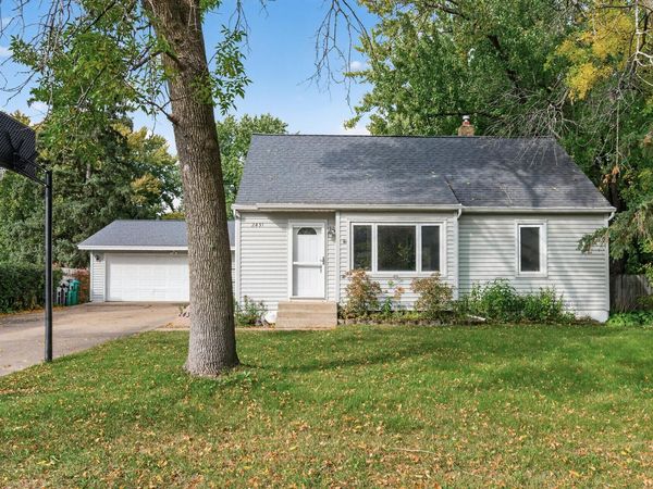 2431 Ridge Lane, Mounds View, MN 55112