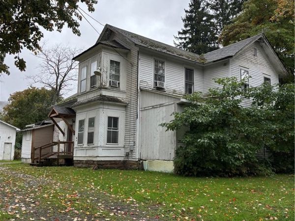 933 Front Avenue, Salamanca, NY 14779