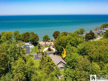 5145 W Shorewood Drive, Dunkirk, NY 14048