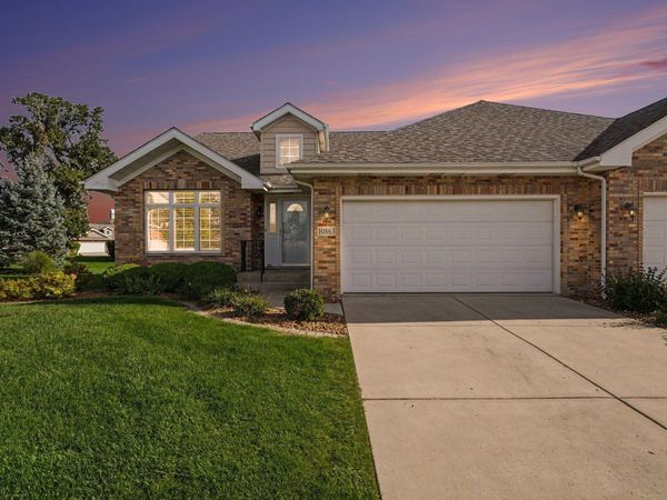 10863 Wachter Court , St. John, IN 46373