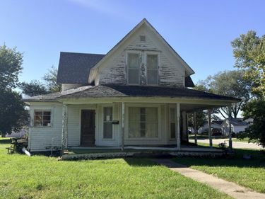 111 NORMAL Street, WOODBINE, IA 51579