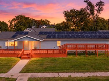 204 PLEASANT Street, CARSON, IA 51525