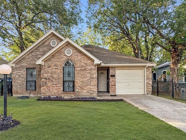 2614 Macon Street, Dallas, TX 75215