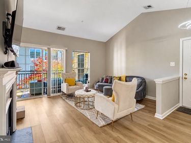 4127 FOUNTAINSIDE LANE, Unit 304, FAIRFAX, VA 22030