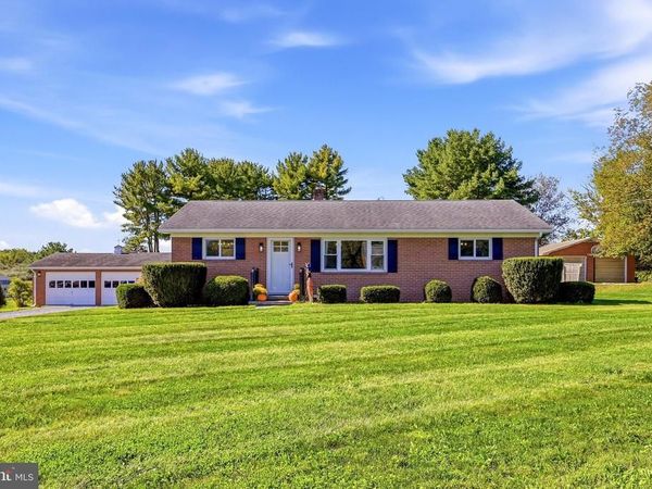 2849 JOHN MARSHALL HIGHWAY, STRASBURG, VA 22657