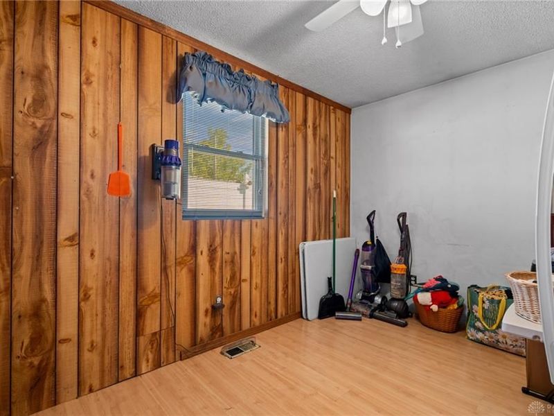 7720 Stonesboro Drive, Huber Heights, OH 45424 Photo 17
