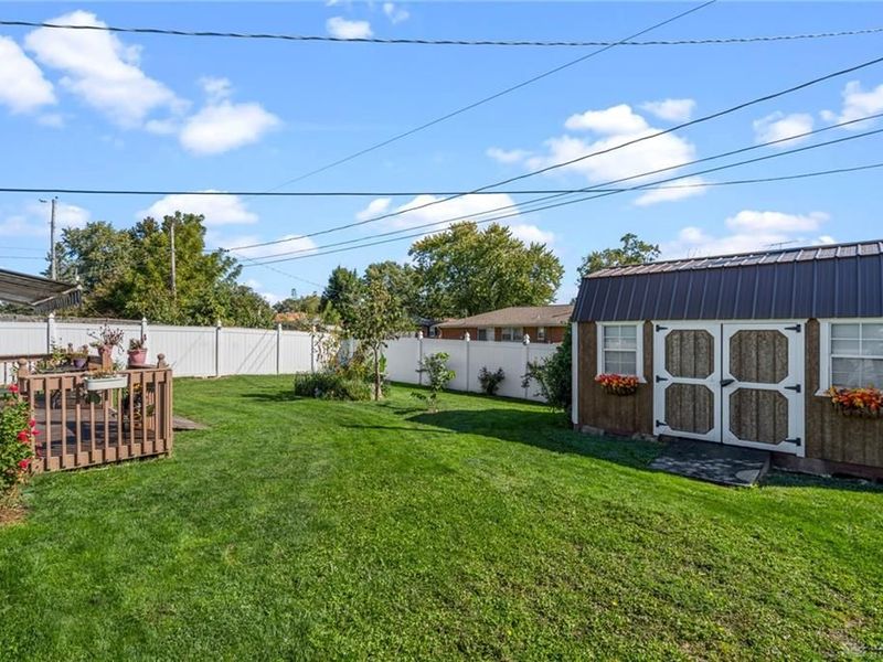 7720 Stonesboro Drive, Huber Heights, OH 45424 Photo 32