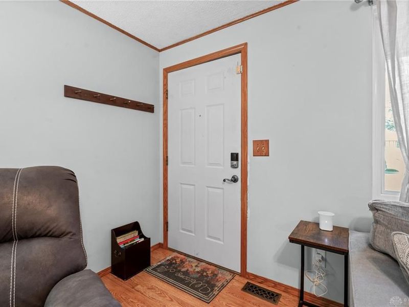 7720 Stonesboro Drive, Huber Heights, OH 45424 Photo 6
