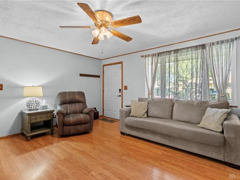 7720 Stonesboro Drive, Huber Heights, OH 45424 Photo 8