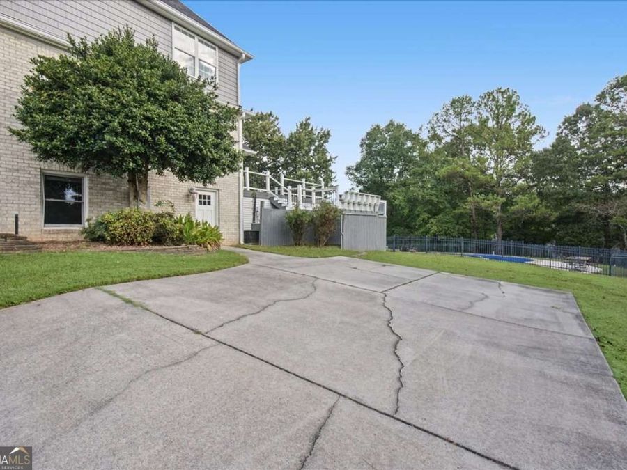 Property Image 43