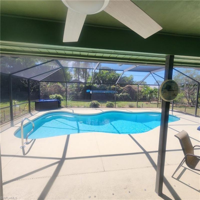 188 Willoughby Dr , Naples, FL 34110 Photo