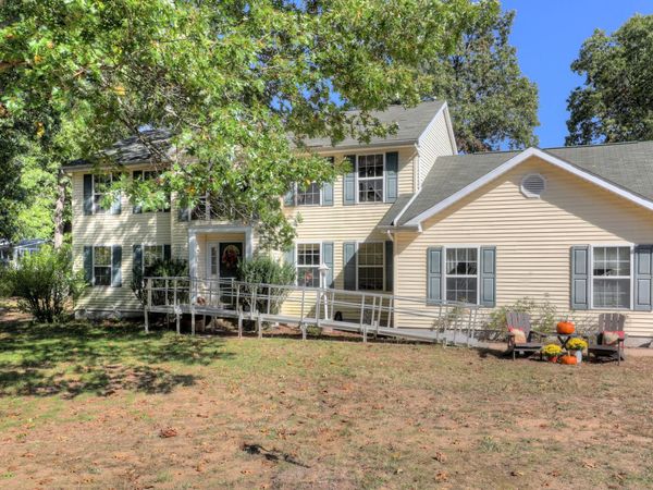 827 Nadeau Drive, Pullman, MI 49450