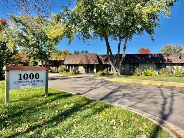 1000 Cannon Valley Drive E, Unit 123, Northfield, MN 55057
