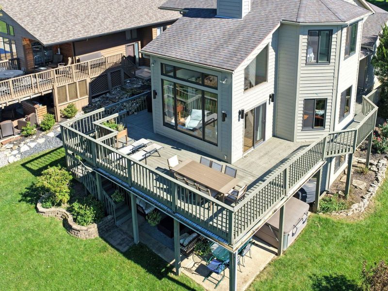 1200 E Choctaw Drive , London, OH 43140 Photo 2