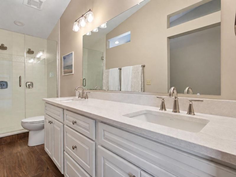 1200 E Choctaw Drive , London, OH 43140 Photo 22