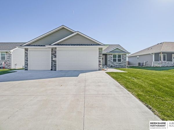716 Ash Street, Greenwood, NE 68366