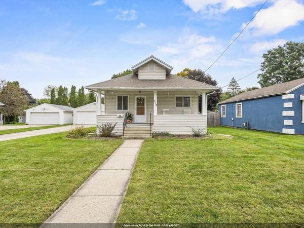 612 S WEIMAR STREET, Appleton, WI 54915
