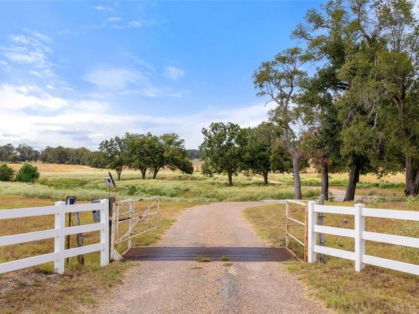 18000 Fm 112, Thrall, TX 76578