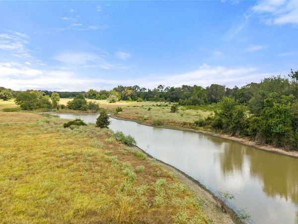 18000 Fm 112, Thrall, TX 76578