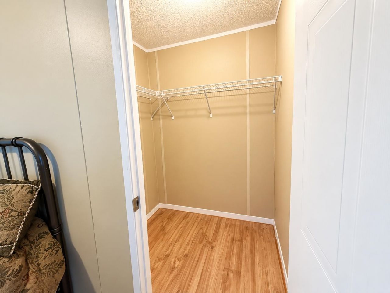 3821 Highway 1008 Photo 20