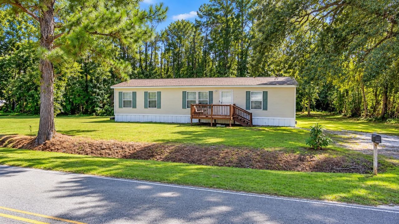 3821 Highway 1008 Photo 23