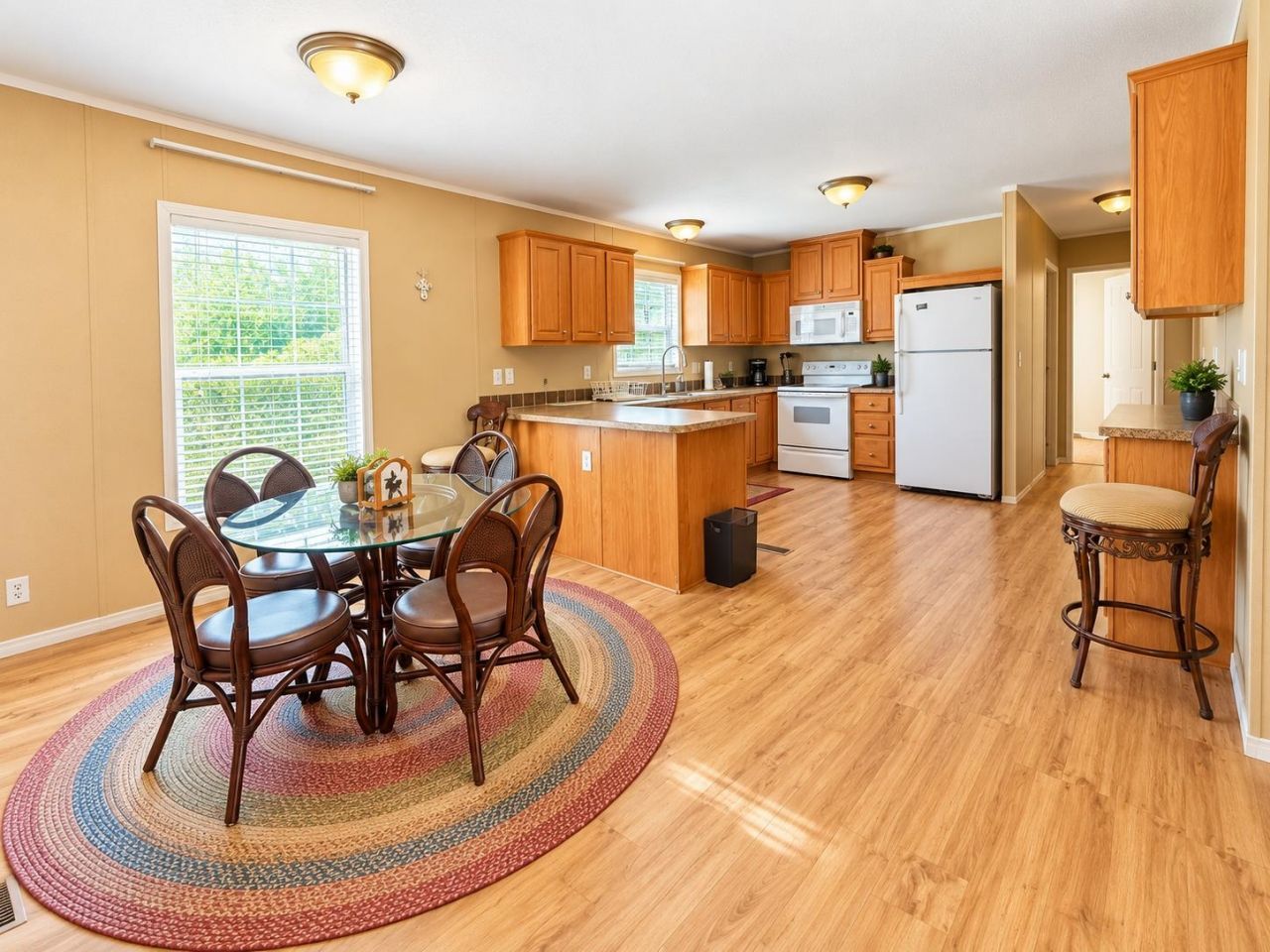 3821 Highway 1008 Photo 8