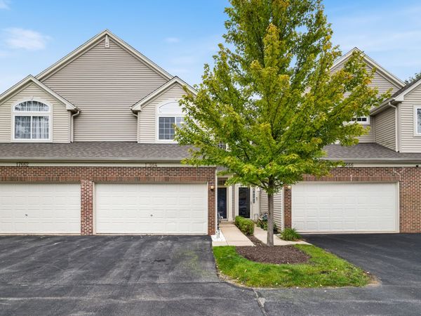 17664 S Alta Drive , Lockport, IL 60441