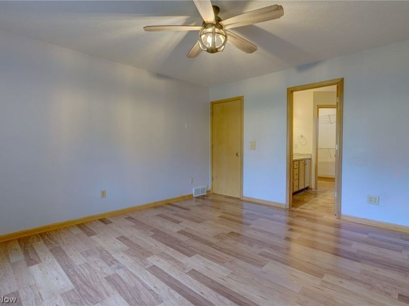 111 Squires Court, South Amherst, OH 44001 Photo 25